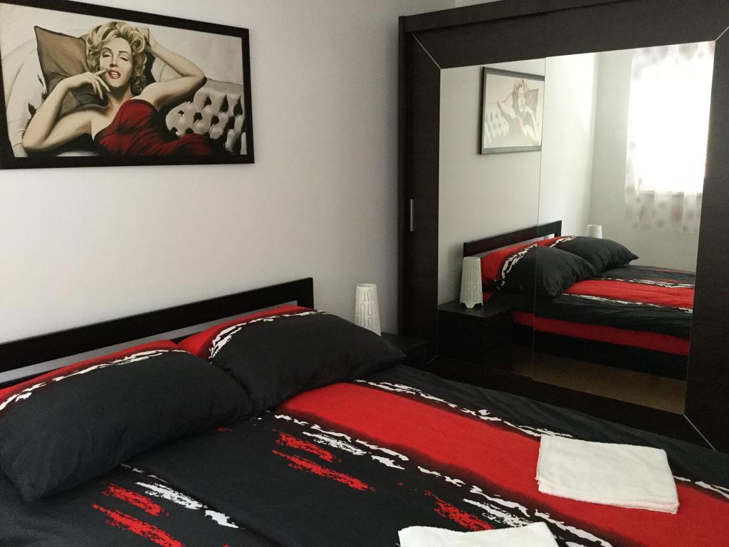 Adam'S Apartment And Free Parking Budapest Exterior foto